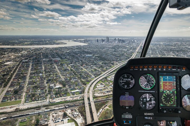 New Orleans Ultimate One-Hour Helicopter Tour - thumb 5