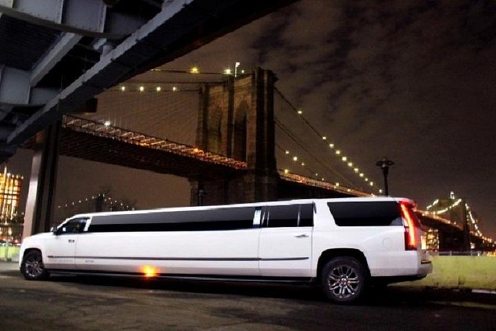 NYC Lights Tour By Limousine - thumb 1