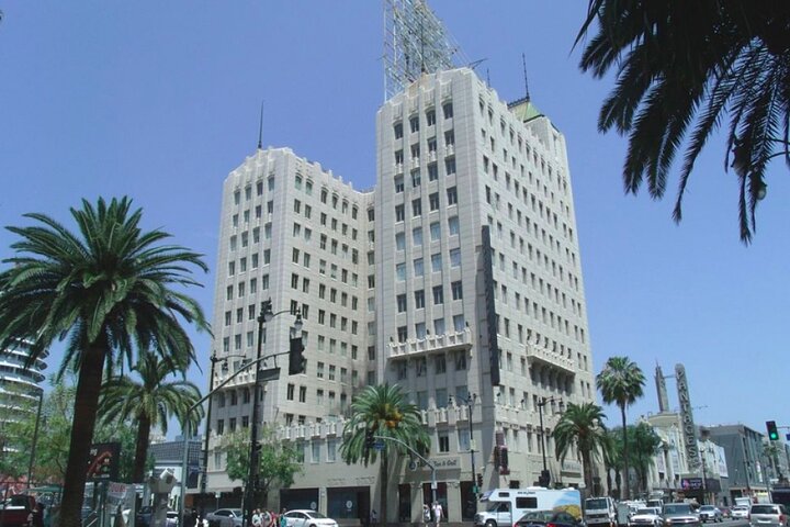 Los Angeles Scavenger Hunt: Tinseltown's Biggest Stars - thumb 0