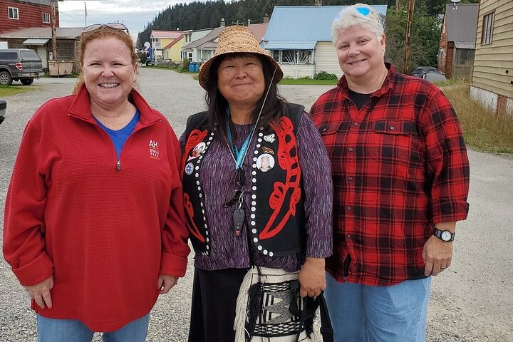 Tlingit Canoe And Culture Experience - thumb 0