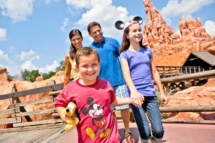 Disneyland Resort Tickets - thumb 2