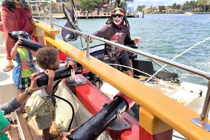 1-Hour Interactive Pirate Cruise In Ft. Lauderdale (arrive 30 Minutes Early) - thumb 3